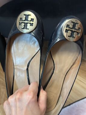 Tory Burch Black Leather Logo Ballet Flats with Gold Emblem